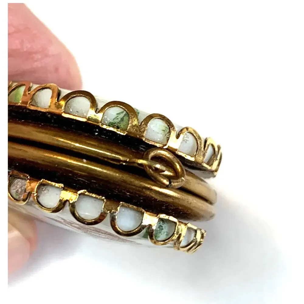 Unbranded vintage hand